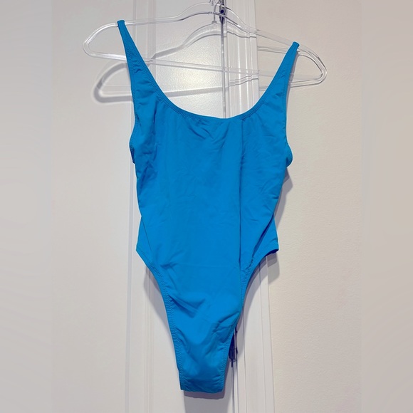 SKIMS Other - NWT Skims one piece swimsuit